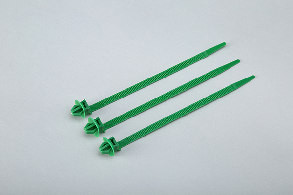 Nylon Heavy-Duty Cable ties For Vibrations Reduction